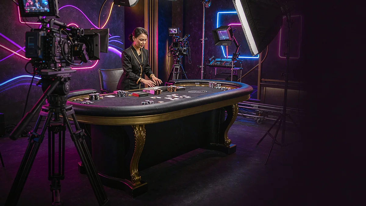 Camera and studio lighting facing a casino table — jjwin guidance Camera and studio lighting facing a casino table